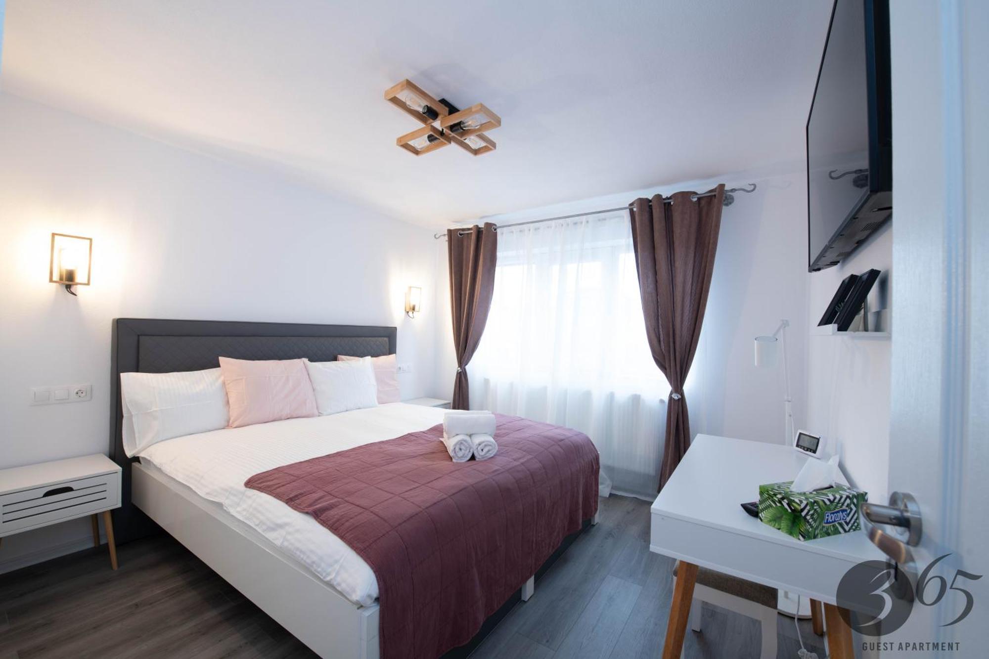 365 Guest Apartment Hunedoara Extérieur photo